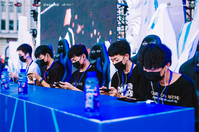 更换主帅 更换主帅